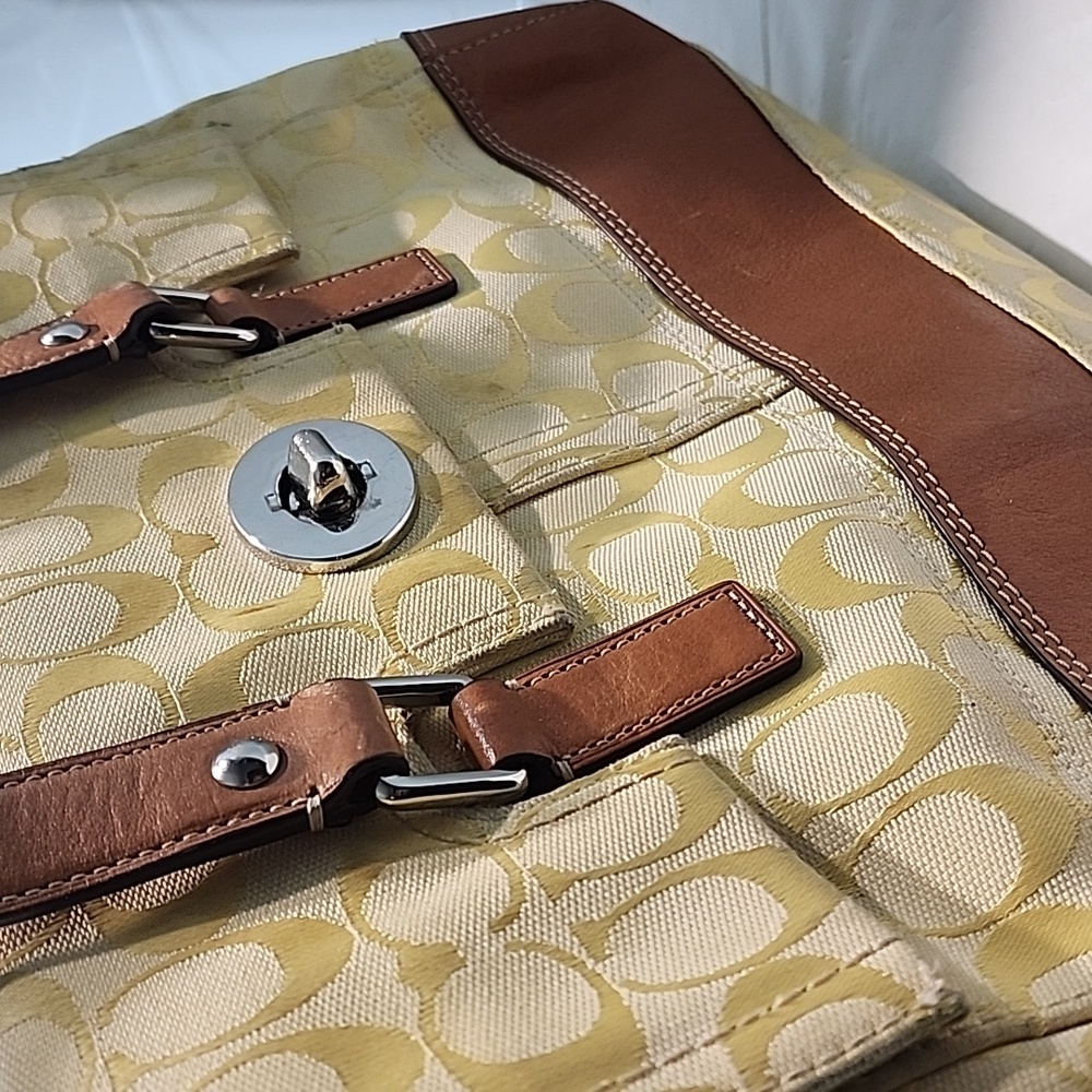 Coach VTG Hampton Signature satchel bag, yellow color - Picture 16 of 16